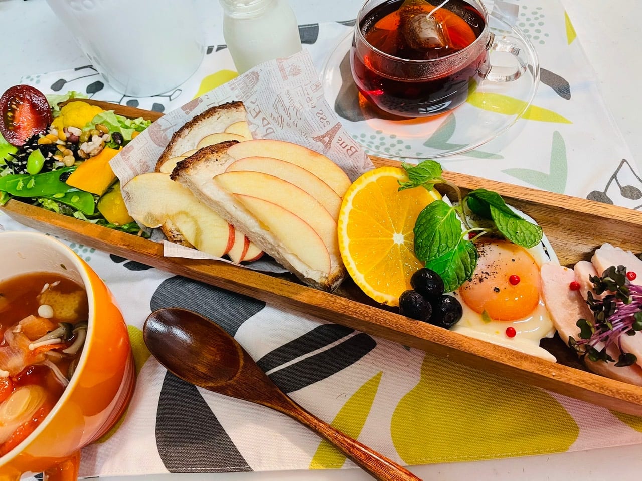 肌の調子も整うバランス朝食の重要性