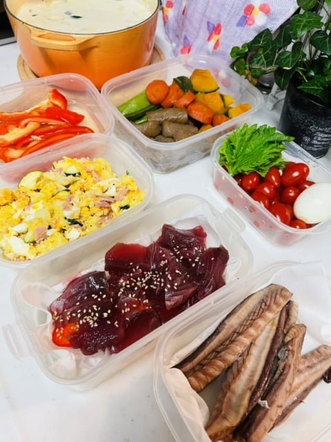毎夜の作り置きおかずと日々の奮闘